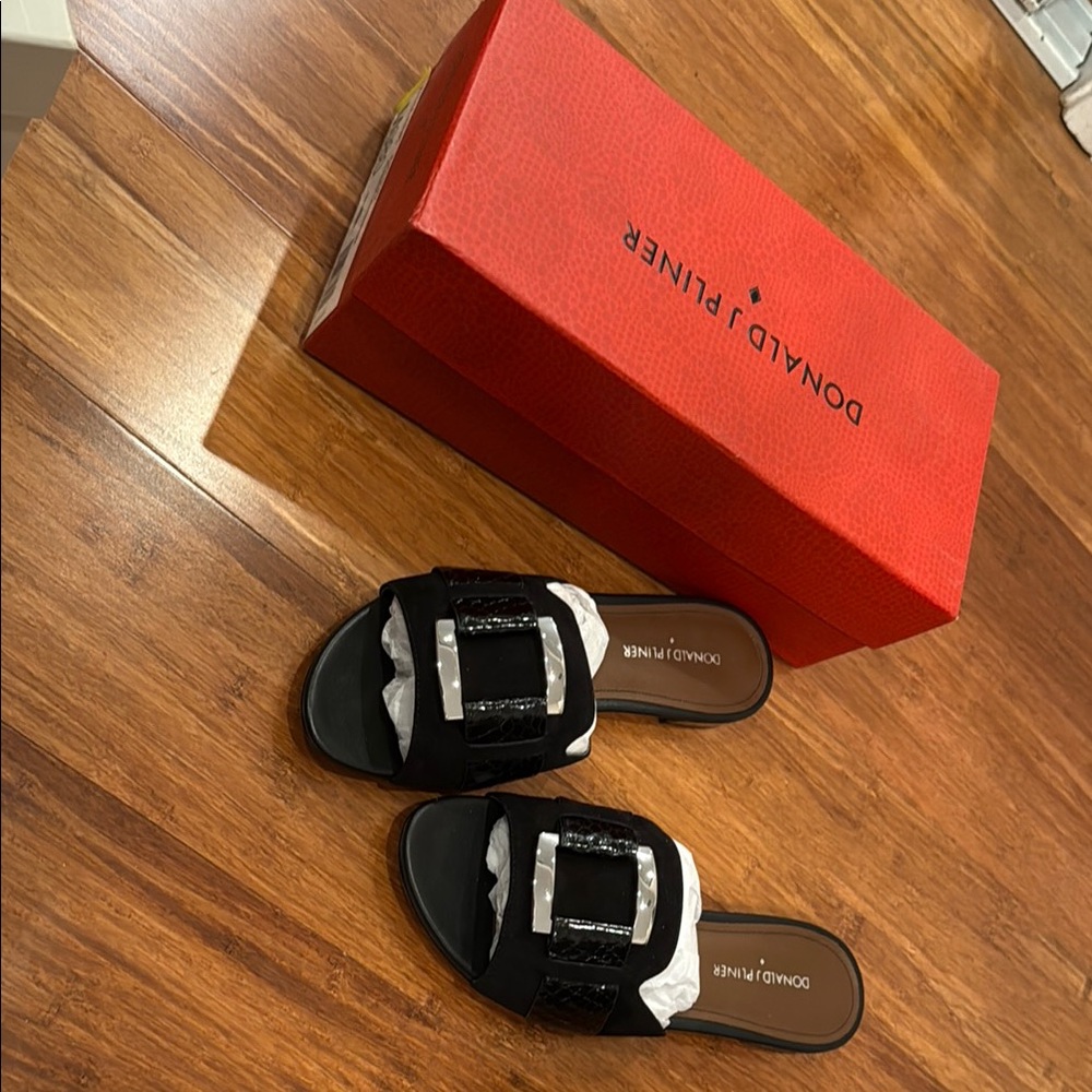 Donald J. Pliner Black Slide Sandals